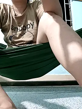 Snapshot of Minety473 chatting on 10-05-25, 02:08 Minety473 online show from 10-05-25, 02:08