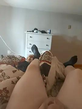 Snapshot of Lavoieya chatting on 10-24-25, 05:45 Lavoieya online show from 10-24-25, 05:45