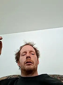 Snapshot of Lavoieya chatting on 01-13-26, 06:12 Lavoieya online show from 01-13-26, 06:12