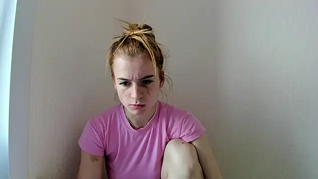 stacey  doll online show from 09-10-25, 02:43