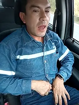 Blackaxes online show from 01-06-26, 09:08