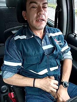 Blackaxes online show from 02-19-26, 09:56