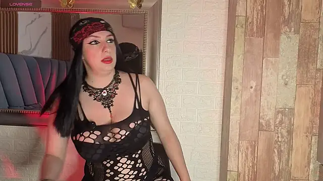 angel  red  online show from 02-17-26, 01:36