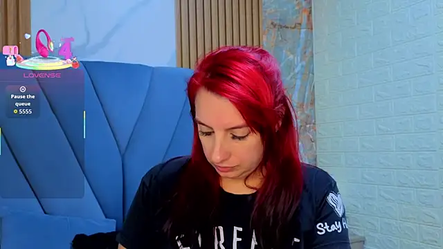 angel  red  online show from 09-24-25, 02:40