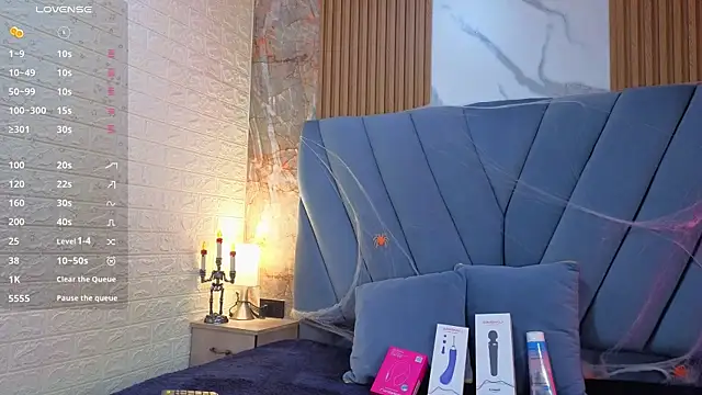 angel  red  online show from 10-17-25, 03:10