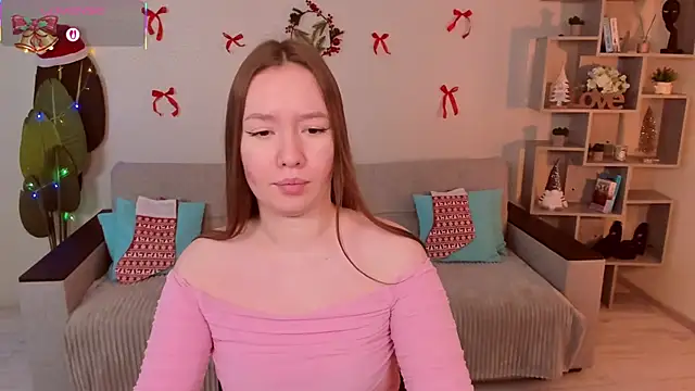 Snapshot of DaniCutie chatting on 12-23-25, 11:09 DaniCutie online show from 12-23-25, 11:09