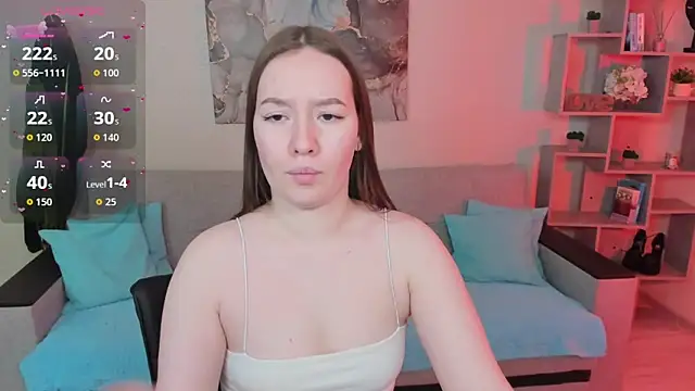 Snapshot of DaniCutie chatting on 02-18-26, 11:06 DaniCutie online show from 02-18-26, 11:06