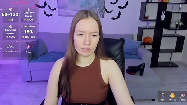 Snapshot of DaniCutie chatting on 10-26-25, 05:30 DaniCutie online show from 10-26-25, 05:30