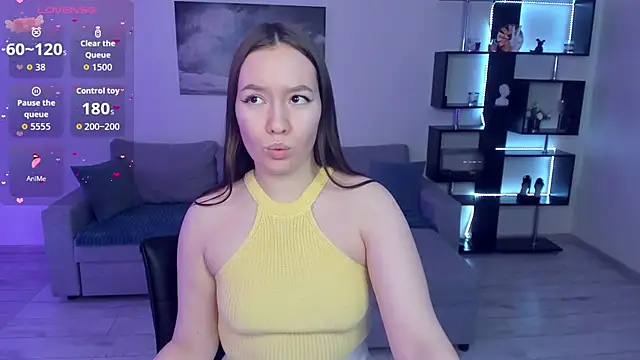 Snapshot of DaniCutie chatting on 03-01-26, 11:10 DaniCutie online show from 03-01-26, 11:10