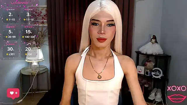 Snapshot of MissTransStella69 chatting on 10-11-25, 06:58 MissTransStella69 online show from 10-11-25, 06:58