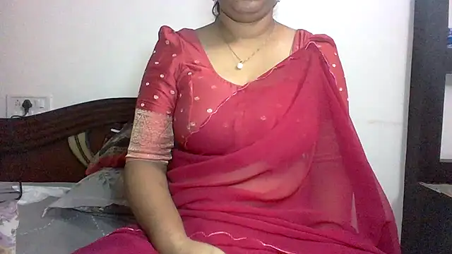 Snapshot of anu-anu2002 chatting on 05-14-26, 04:15 anu-anu2002 online show from 05-14-26, 04:15