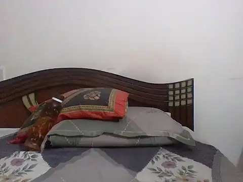 anu-anu2002 online show from 04-02-26, 09:05