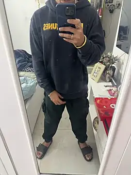 Snapshot of 7_INCH_MONSTER chatting on 02-09-26, 07:17 7 INCH MONSTER online show from 02-09-26, 07:17