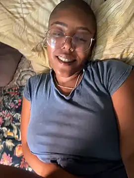 aliasyourfav online show from 11-09-25, 04:55