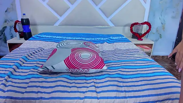 Innocent Looks online show from 11-10-25, 06:13