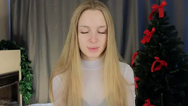 CindyGreen online show from 12-05-25, 06:12