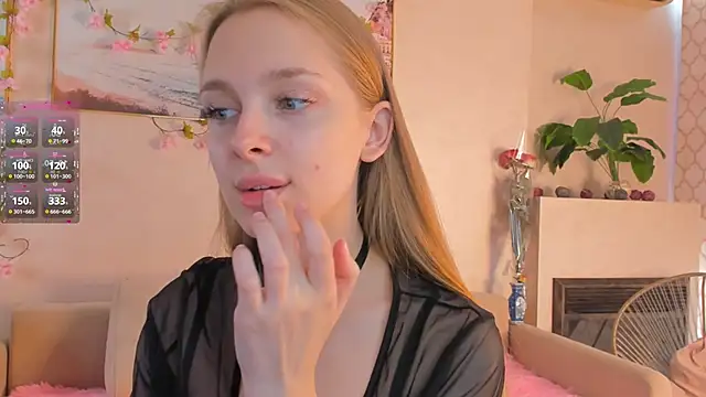 CindyGreen online show from 10-19-25, 06:16