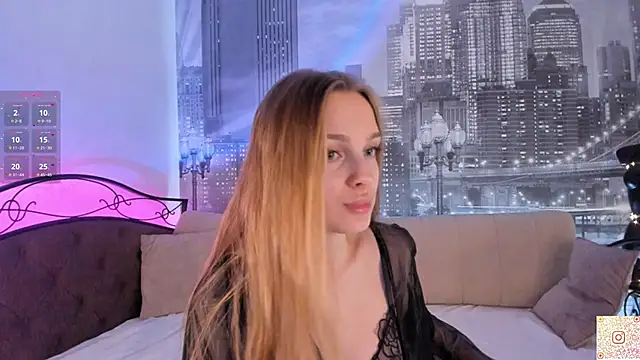 CindyGreen online show from 11-11-25, 06:19