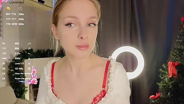 CindyGreen online show from 12-18-25, 06:18