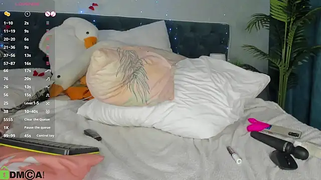  xna  online show from 04-06-26, 04:46