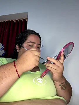 Mariana cooper 07 online show from 10-16-25, 07:44