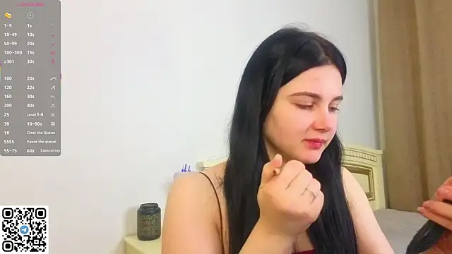 EnricaElis online show from 04-15-26, 08:53