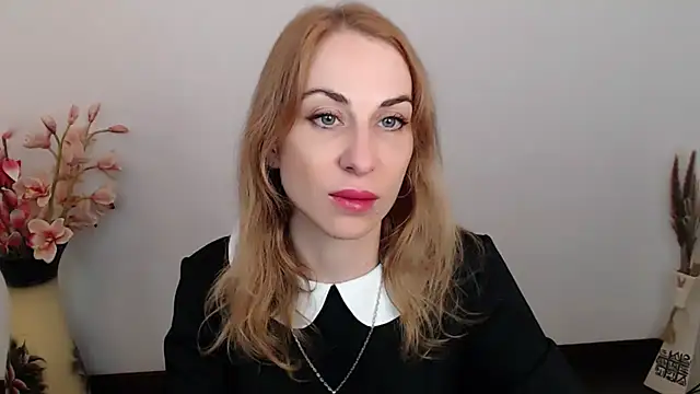 Snapshot of Create_your_own_sun chatting on 10-08-25, 11:56 Create your own sun online show from 10-08-25, 11:56