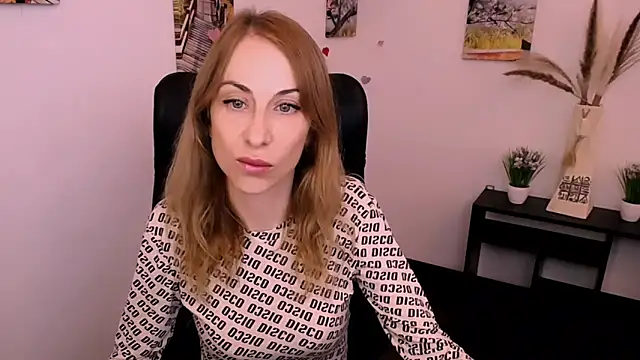 Snapshot of Create_your_own_sun chatting on 09-10-25, 01:21 Create your own sun online show from 09-10-25, 01:21