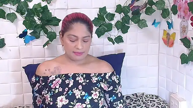 IndianStunner69 online show from 10-11-25, 05:52