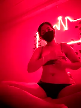 Snapshot of HOTSEXY_KAVYA chatting on 10-13-25, 04:08 HOTSEXY KAVYA online show from 10-13-25, 04:08