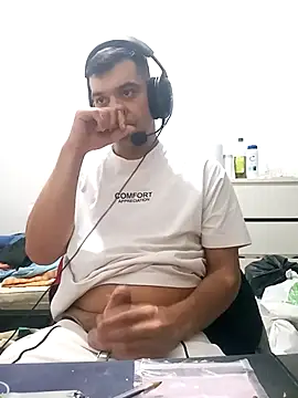 ghostfu1996 online show from 04-05-26, 08:26