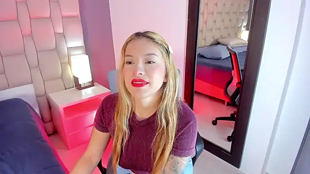 LexxyBunny  online show from 09-24-25, 11:39