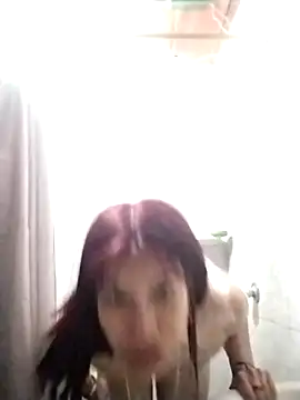 Katyuskka love online show from 11-04-25, 01:37