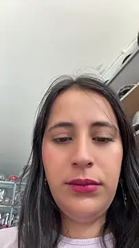 GiaDuque online show from 05-27-26, 01:18