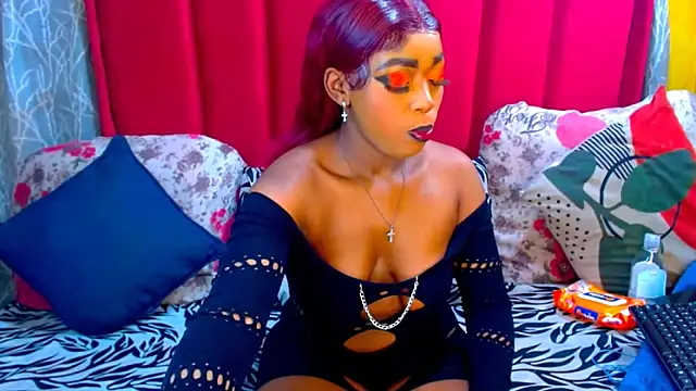Snapshot of SultryCocoBabe chatting on 06-07-26, 06:35 SultryCocoBabe online show from 06-07-26, 06:35