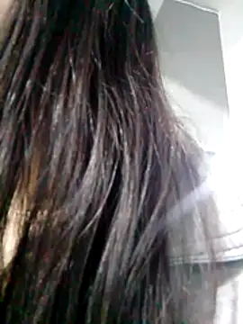 SofieLove 01 online show from 12-18-25, 08:41