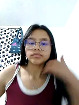 SofieLove 01 online show from 03-25-26, 06:57