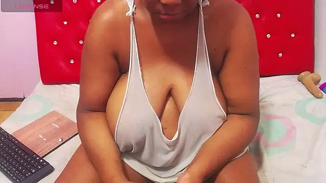 wonderfuldiana online show from 12-23-25, 01:38