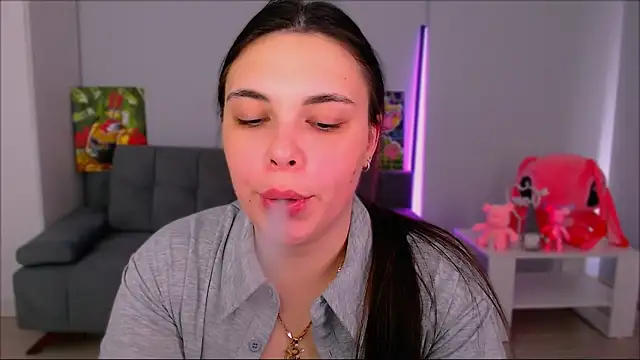 queenofthesense  online show from 11-09-25, 10:19