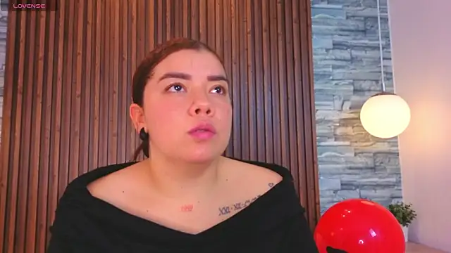 leilapons online show from 02-15-26, 07:46