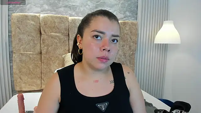 leilapons online show from 10-24-25, 07:24