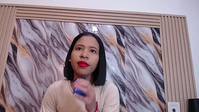 Samantha Fox69  online show from 11-05-25, 04:32