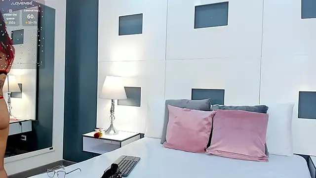 salem rose online show from 03-07-26, 08:25