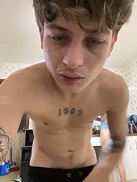 Snapshot of 420BrancoSp chatting on 10-28-25, 11:25 420BrancoSp online show from 10-28-25, 11:25