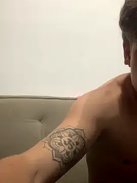 Snapshot of 420BrancoSp chatting on 10-26-25, 04:13 420BrancoSp online show from 10-26-25, 04:13