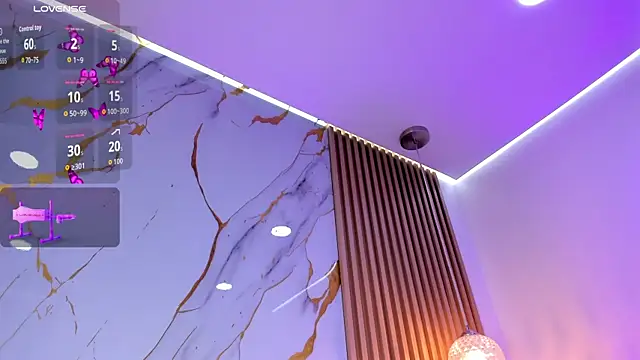 alissaowens  online show from 12-22-25, 11:54