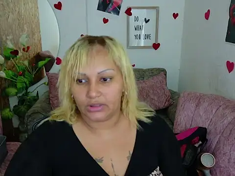 Snapshot of laleska_montenegro chatting on 01-07-26, 04:17 laleska montenegro online show from 01-07-26, 04:17