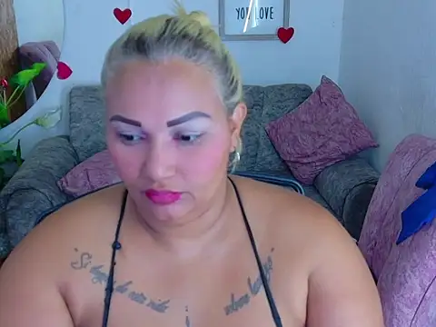 Snapshot of laleska_montenegro chatting on 01-11-26, 02:02 laleska montenegro online show from 01-11-26, 02:02