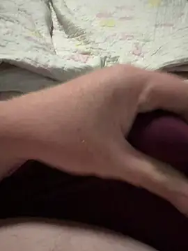 anonimo7762 online show from 04-16-26, 12:11