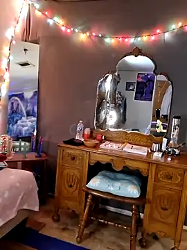 PeachyAriel online show from 04-11-26, 02:41